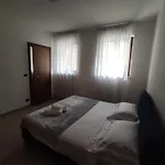 Casa Mo *